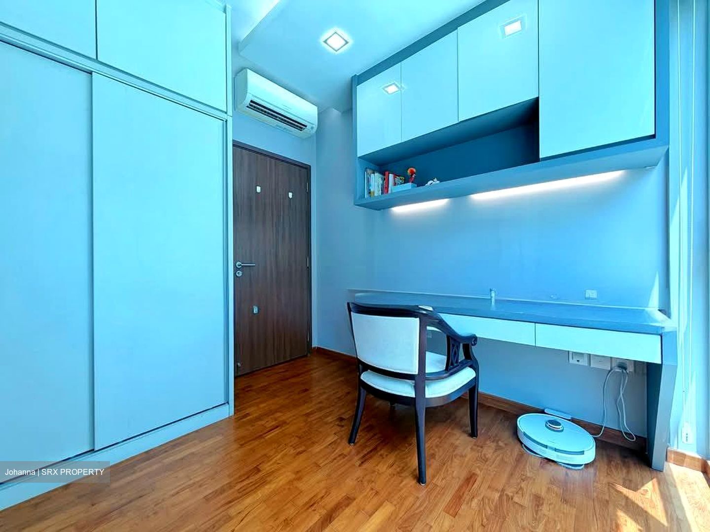 1 Canberra (D27), Condominium #556850581